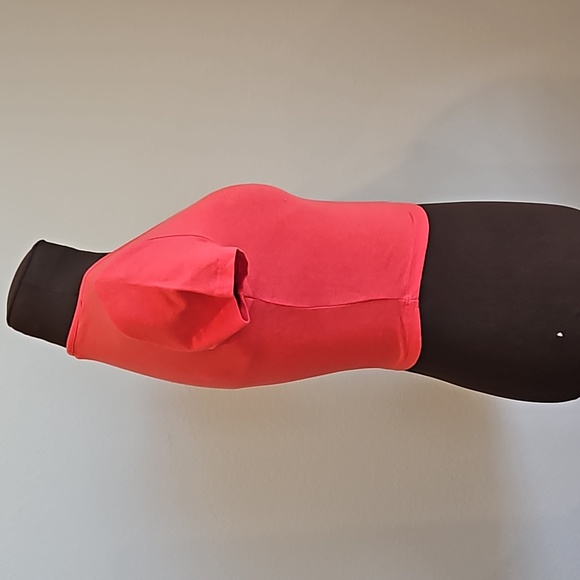 Forever 21 - Size S - Red/Orange Crop Top - Picture 2 of 3